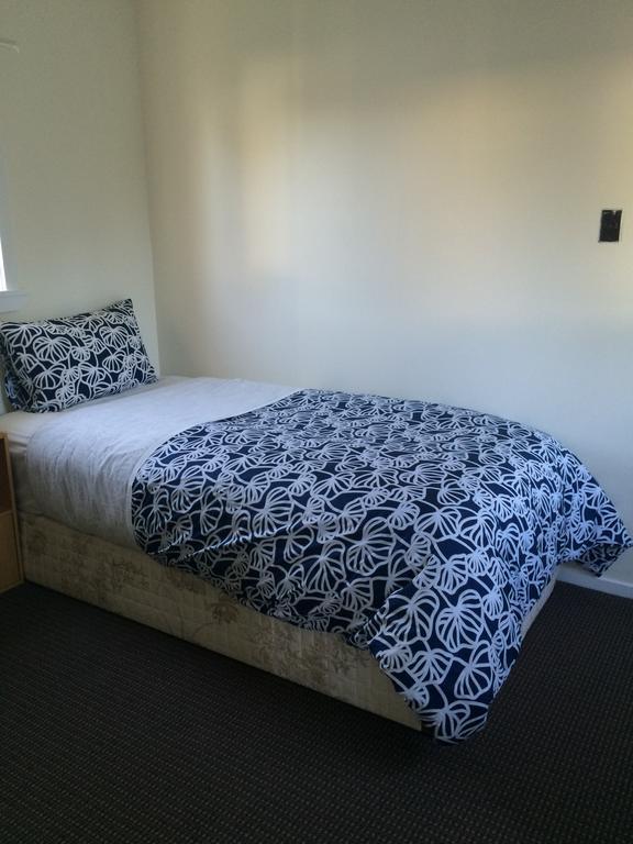 Bed and Breakfast Water Lily Garden Christchurch Esterno foto