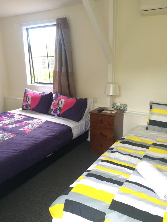 Bed and Breakfast Water Lily Garden Christchurch Esterno foto