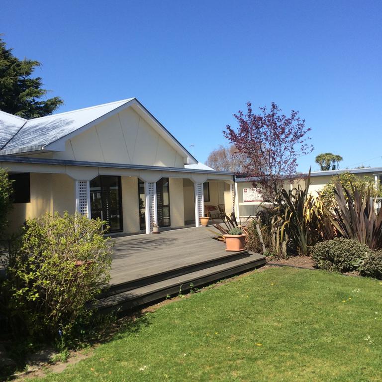 Bed and Breakfast Water Lily Garden Christchurch Esterno foto