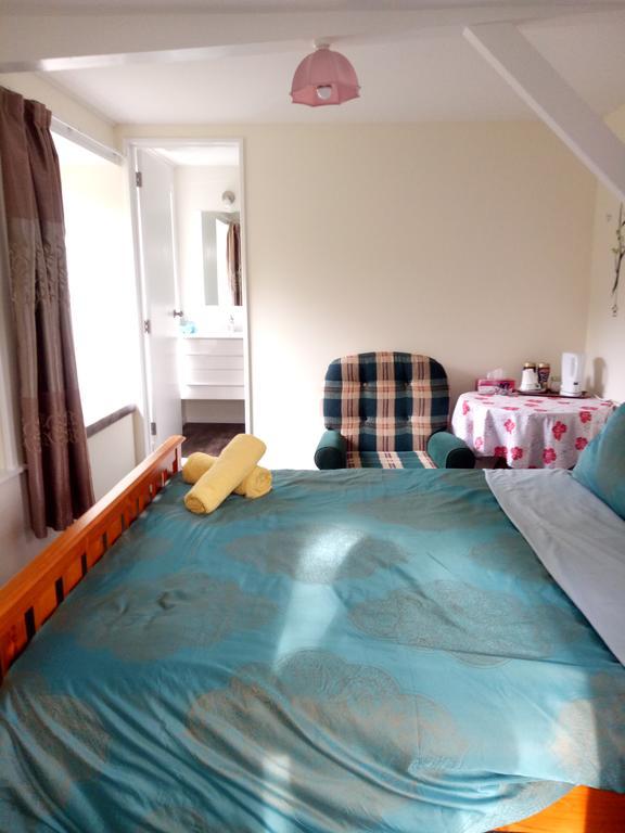 Bed and Breakfast Water Lily Garden Christchurch Esterno foto
