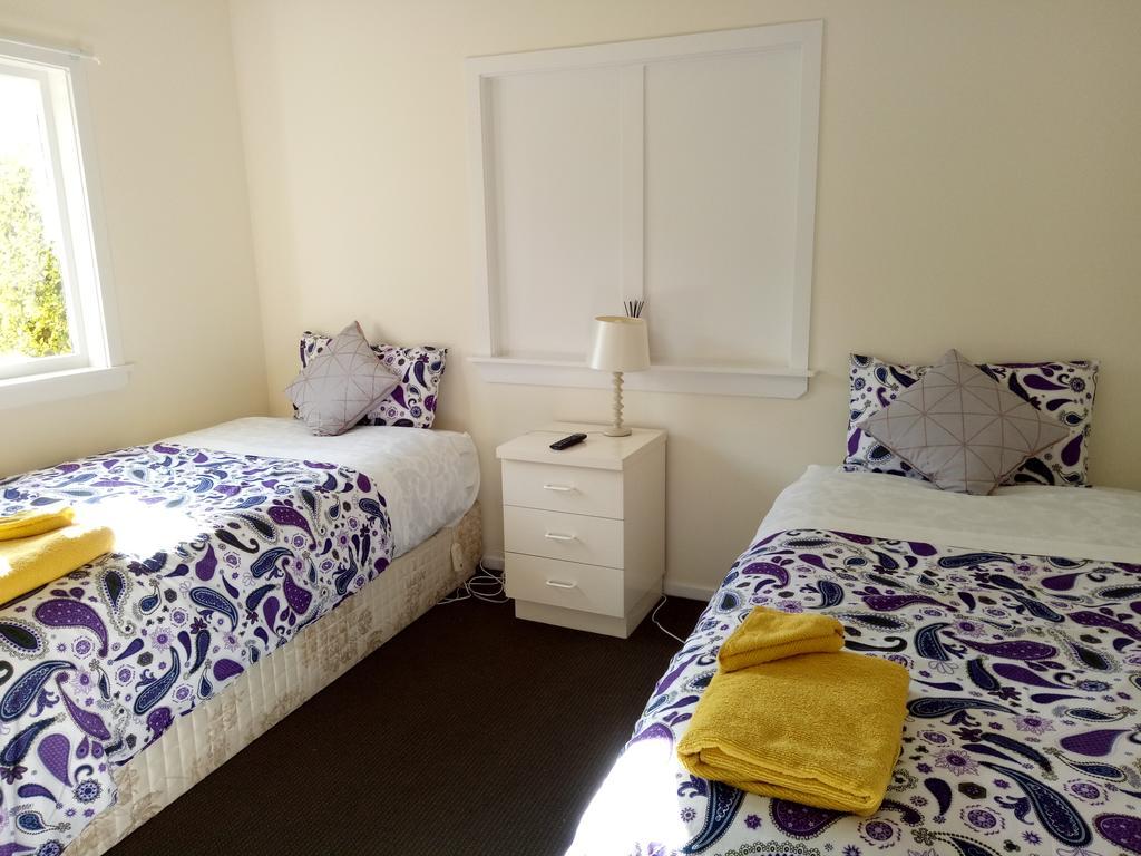 Bed and Breakfast Water Lily Garden Christchurch Esterno foto