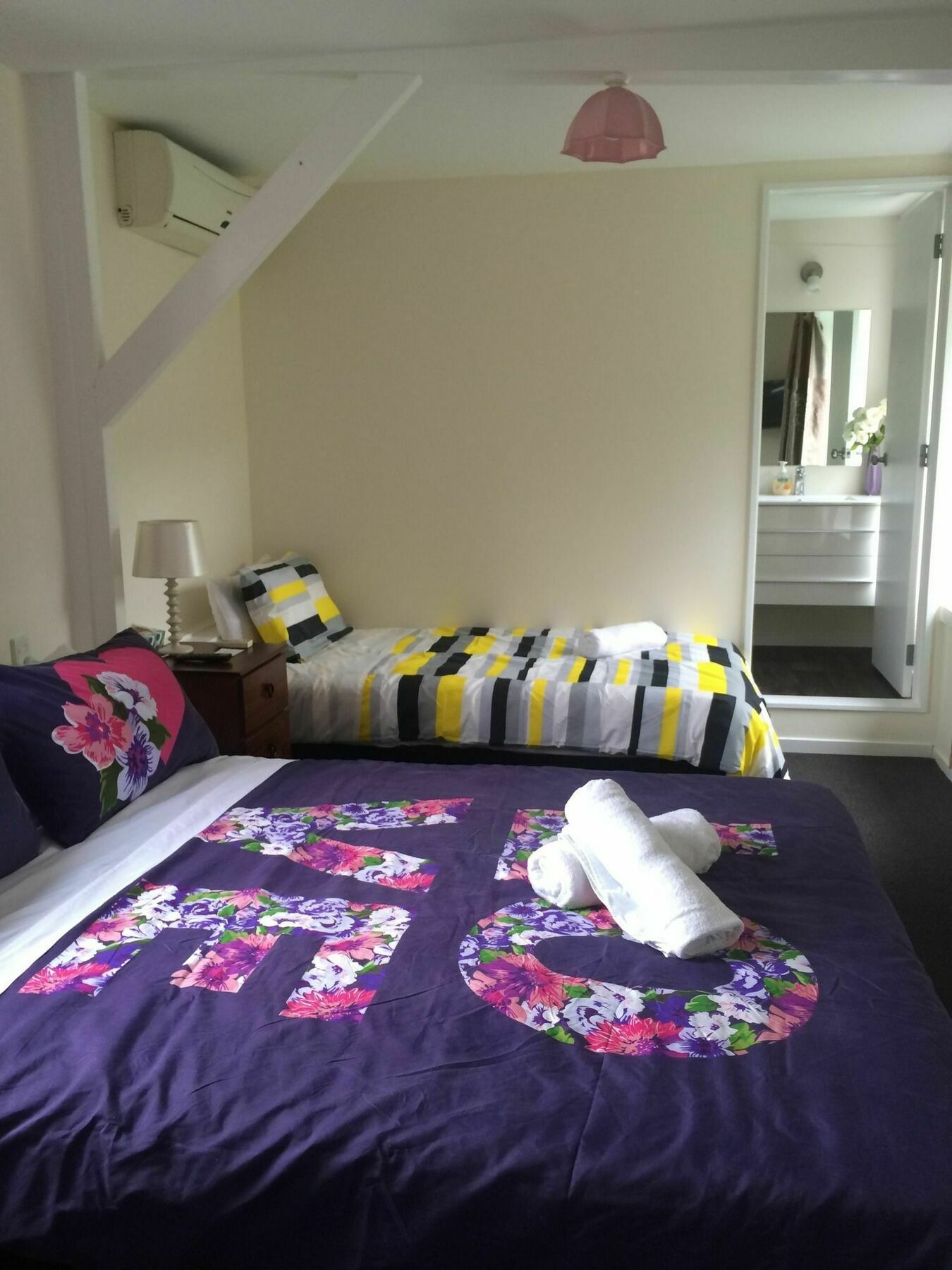 Bed and Breakfast Water Lily Garden Christchurch Esterno foto